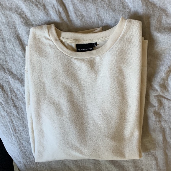 *NEW* TAHARI crewneck/sweater - Picture 5 of 5